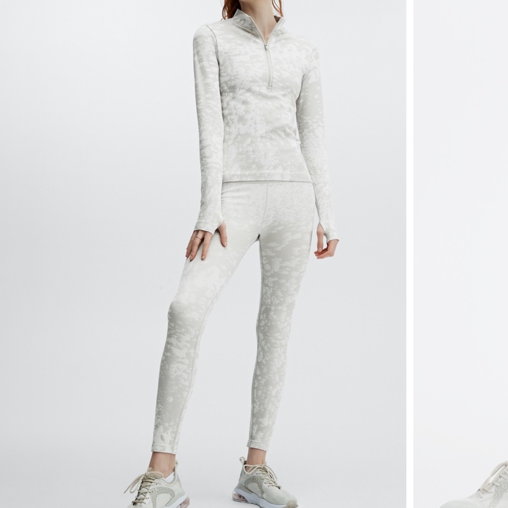 Fabletics matching set of leggings and long sleeve top size M